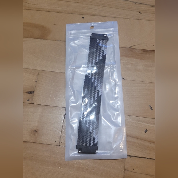 A white, grey and black Smartwatch wristband / watch strap - 20 mm / small - Picture 3 of 3